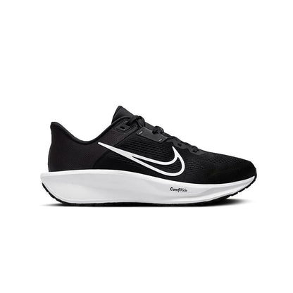 NIKE QUEST 6