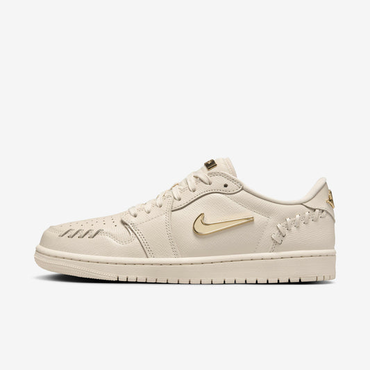 NIKE JORDAN 1 LOW MM ‘LIGHT BROWN’