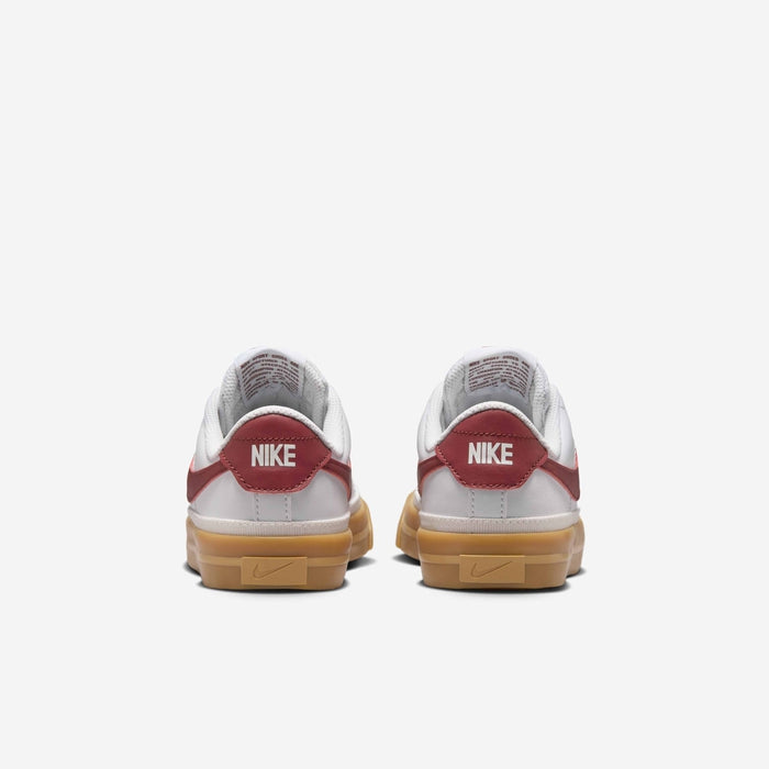 NIKE COURT LEGACY