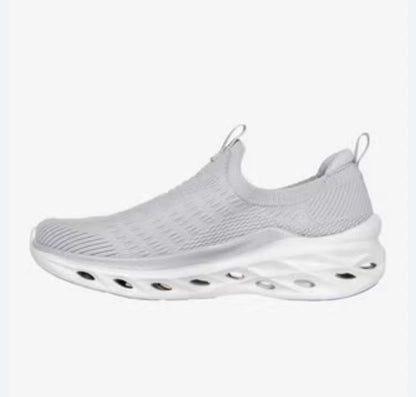 SKECHERS GLIDE STEP SWIFT
