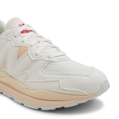 NEW BALANCE 57/40