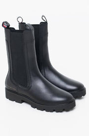TOMMY HILFIGER LEATHER CLEAT CHELSEA BOOTS W