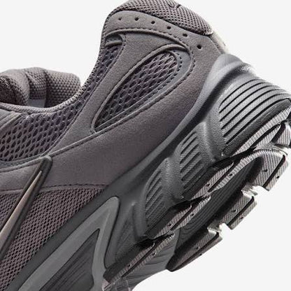 NIKE V5 RNR
