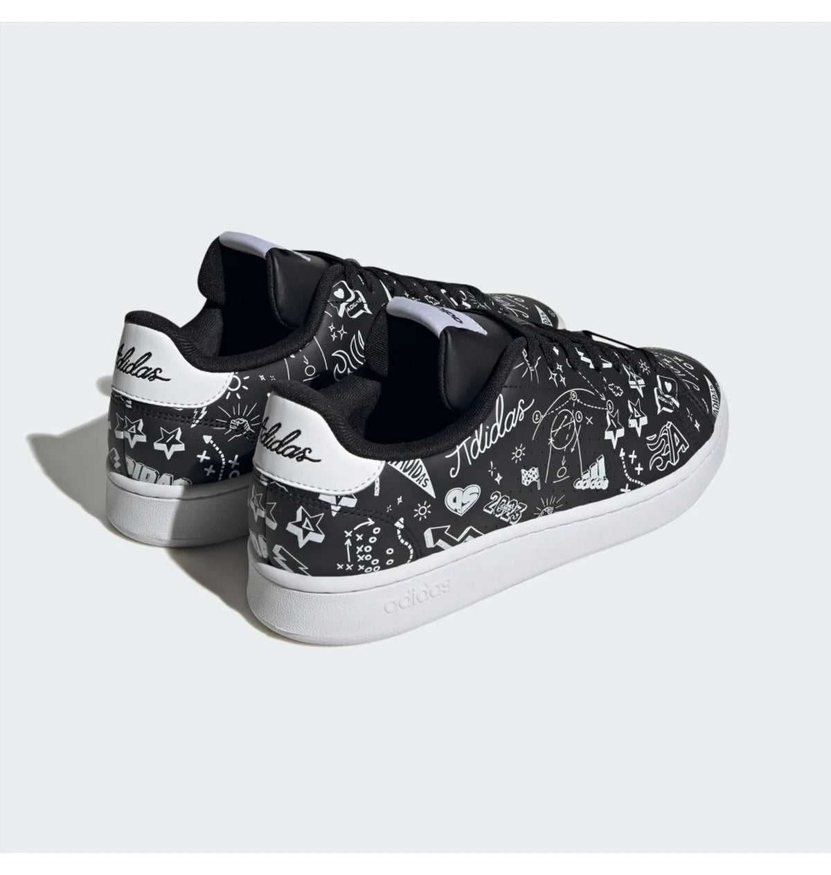 Herren Low-Cut-Schuhe ADIDAS
ADVANTAGE M