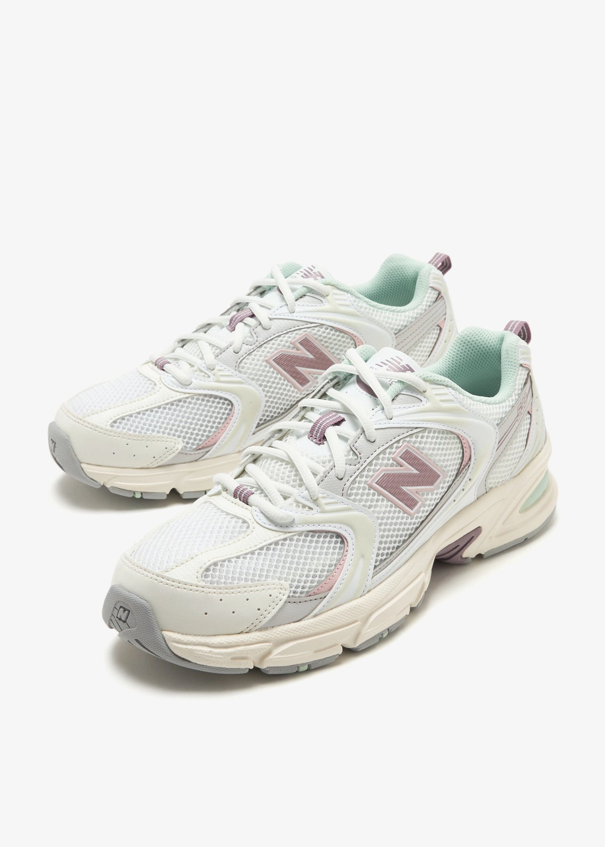 NEW BALANCE 530
