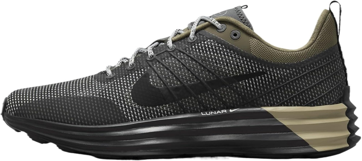 Nike - Lunar Roam SE